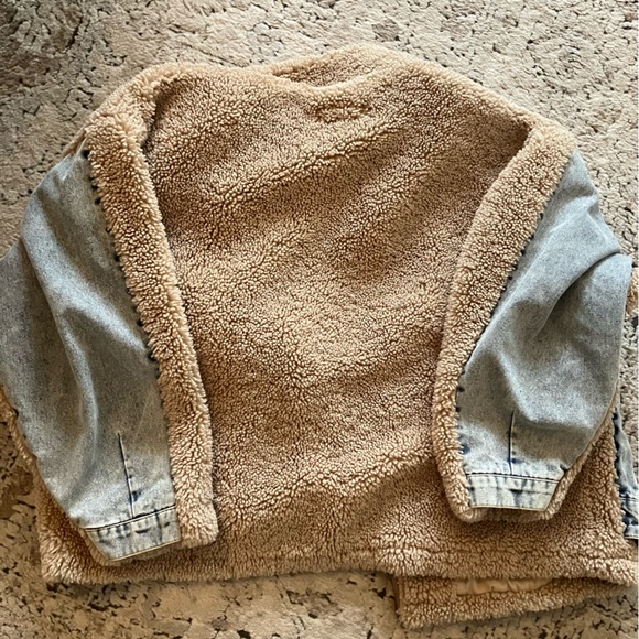Anthropologie BLANKNYC fuzzy wuzzy Sherpa denim Jacket - Picture 12 of 15